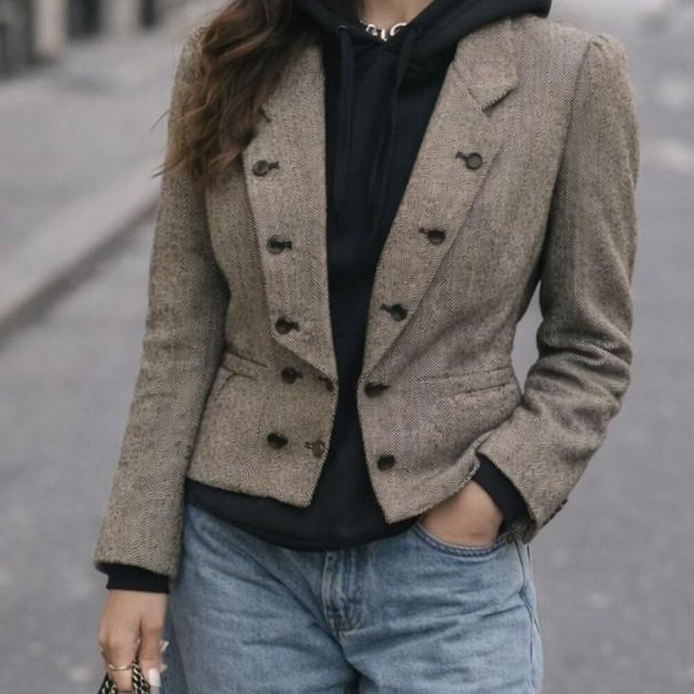 Size 6 VYG Herringbone cropped blazer  double breasted chic  preppy-tailored
